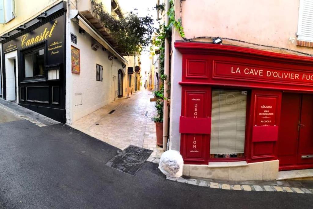 Beautifully Bright Apartment In Old Town Saint-Tropez Eksteriør billede
